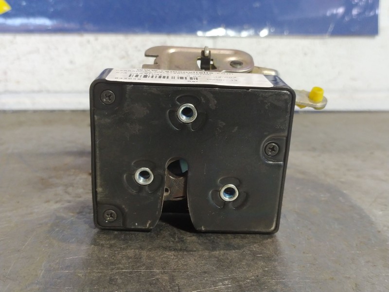 Recambio de cerradura maletero porton para kia carnival  | 0.07 - ...  | 0.07 - ... referencia OEM IAM   