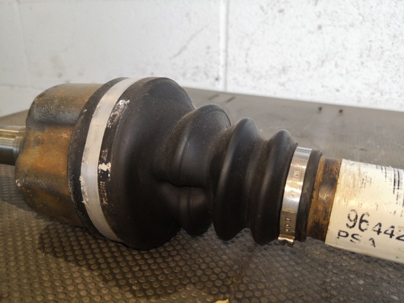 Recambio de transmision delantera izquierda para peugeot 407 sw  | 0.04 - ...  | 0.04 - ... referencia OEM IAM 9644292880  