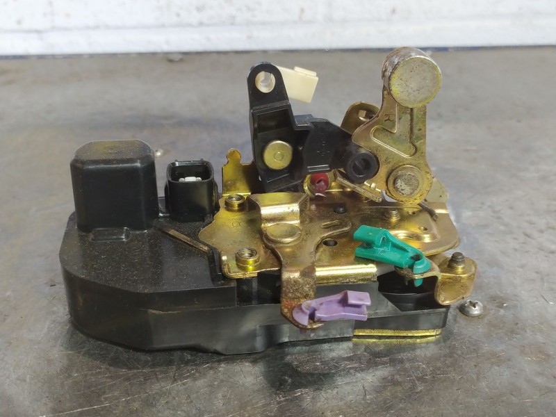 Recambio de cerradura puerta delantera derecha para chrysler pt cruiser (pt)  | 0.00 - ...  | 0.00 - ... referencia OEM IAM   