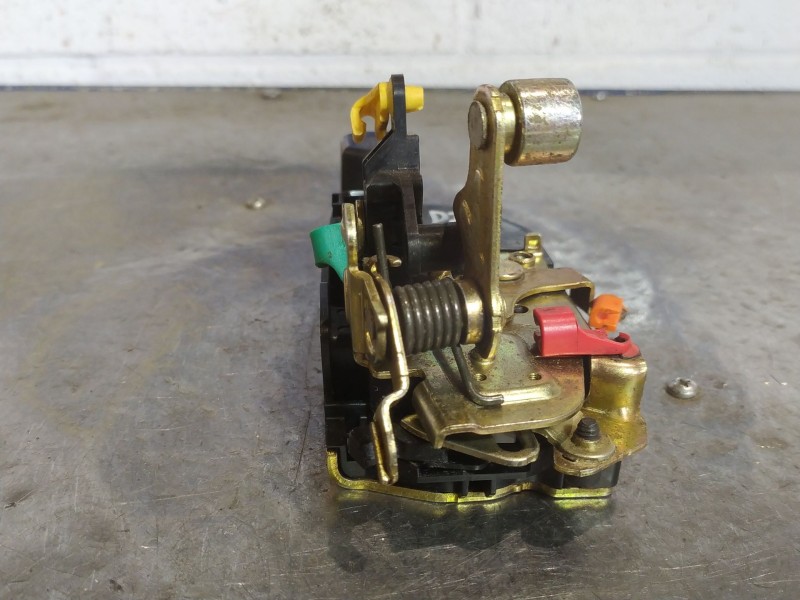 Recambio de cerradura puerta delantera izquierda para chrysler pt cruiser (pt)  | 0.00 - ...  | 0.00 - ... referencia OEM IAM   