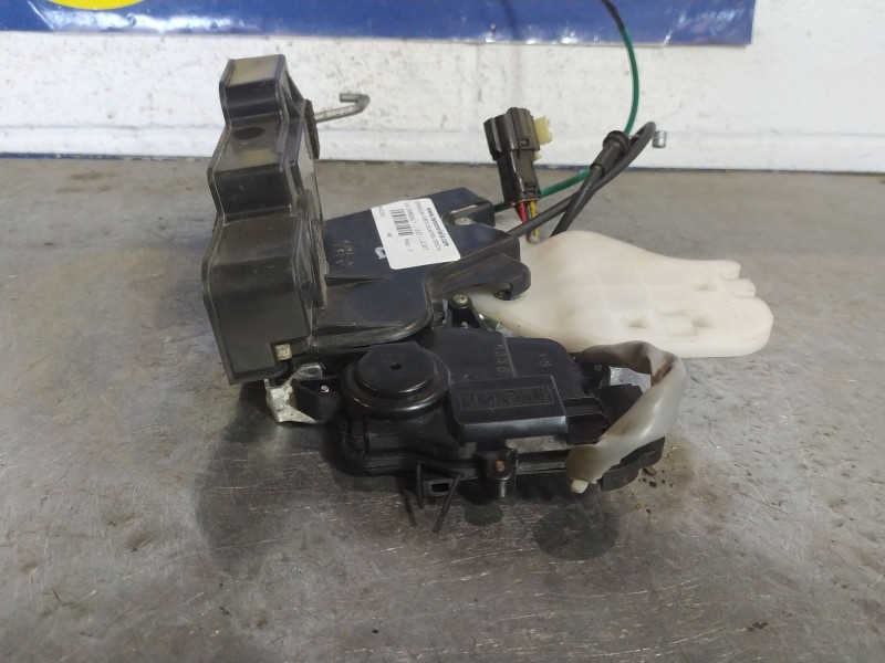 Recambio de cerradura puerta delantera derecha para kia carnival  | 0.07 - ...  | 0.07 - ... referencia OEM IAM   