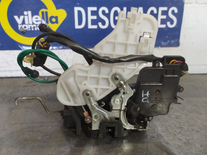 Recambio de cerradura puerta delantera izquierda para kia carnival  | 0.07 - ...  | 0.07 - ... referencia OEM IAM   