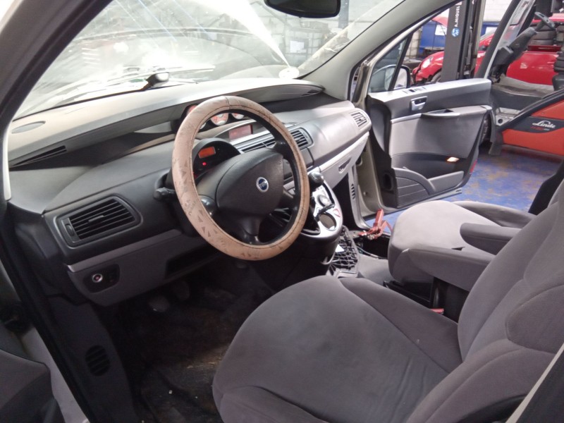 fiat ulysse (121) del año 2006