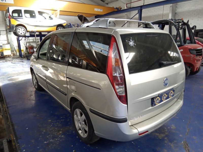 fiat ulysse (121) del año 2006