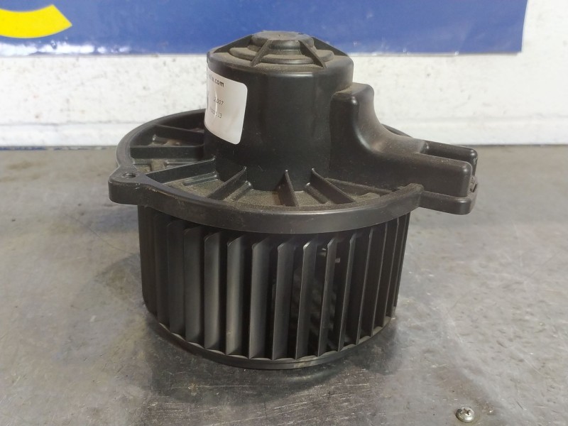 Recambio de motor calefaccion para kia carnival  | 0.07 - ...  | 0.07 - ... referencia OEM IAM   