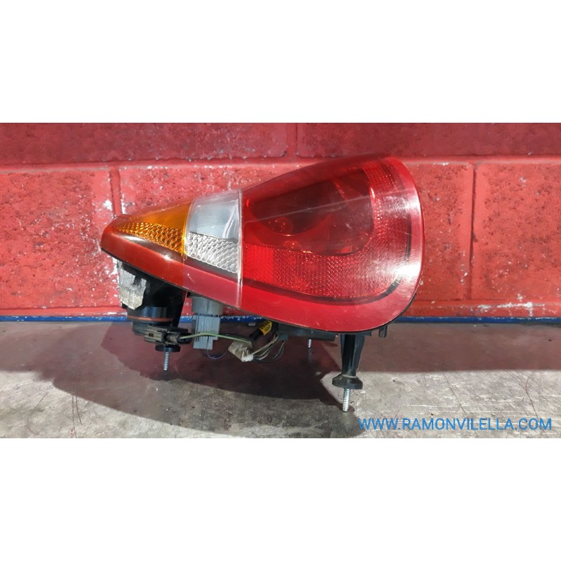 Recambio de piloto trasero derecho para chrysler 300 m (lr) 2.7 v6 | 04.98 - 12.02 2.7 v6 | 04.98 - 12.02 referencia OEM IAM   