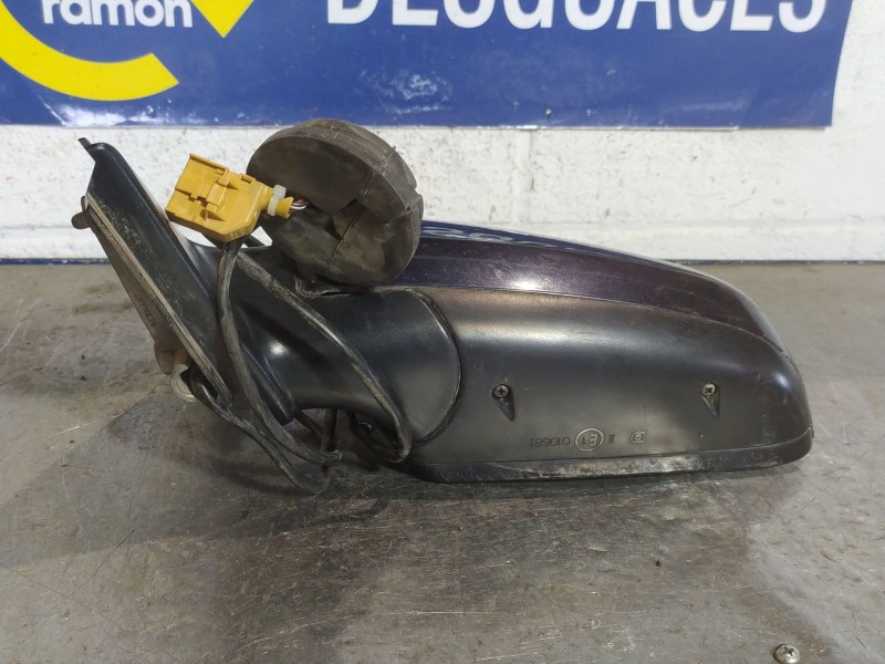 Recambio de retrovisor izquierdo para audi a4 berlina (8e) 2.5 tdi (114kw) referencia OEM IAM ELECTRICO   Recambio de retrovisor izquierdo para audi a4 berlina (8e) 2.5 tdi (114kw) referencia OEM IAM ELECTRICO
