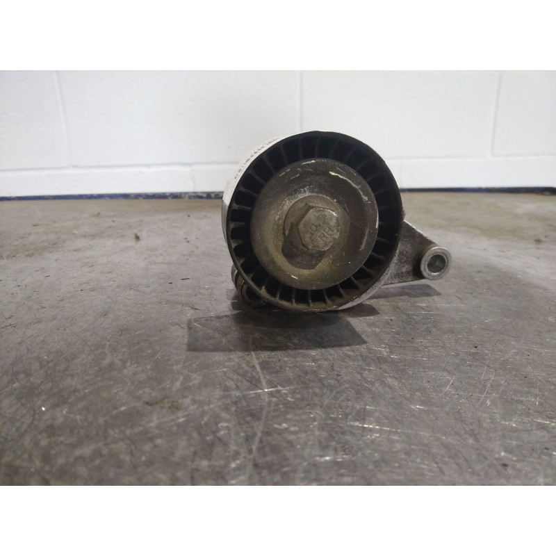 Recambio de tensor correa auxiliar para citroen c3 1.1 referencia OEM IAM 9652073680  