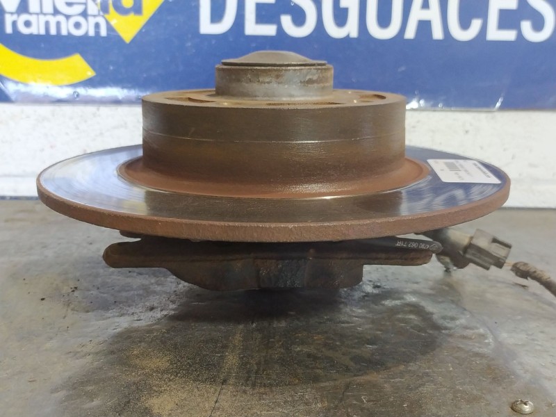 Recambio de buje para renault megane iii berlina 5 p  | 0.08 - ...  | 0.08 - ... referencia OEM IAM   