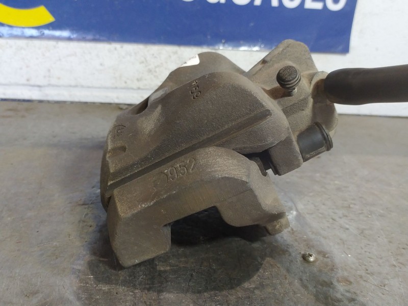 Recambio de pinza freno delantera izquierda para peugeot 208  | 0.12 - ...  | 0.12 - ... referencia OEM IAM   