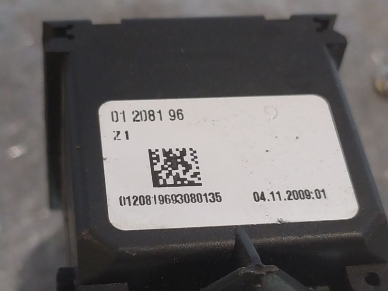 Recambio de mando limpia para bmw serie 1 berlina (e81/e87) 120d referencia OEM IAM 01208196  