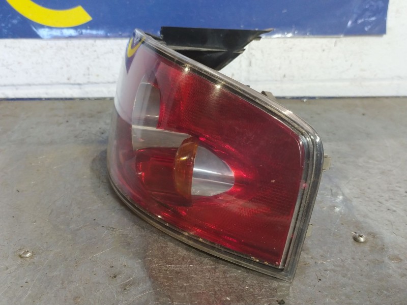 Recambio de piloto trasero derecho para seat ibiza (6l1) 1.9 sdi referencia OEM IAM 6L6945096A  