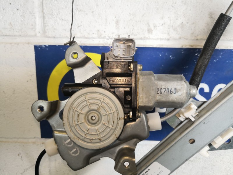 Recambio de elevalunas delantero derecho para nissan juke (f15)(06.2010)  | ... (06.2010)  | ... referencia OEM IAM   