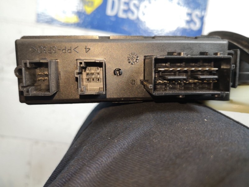 Recambio de elevalunas delantero izquierdo para citroen c4 grand picasso exclusive referencia OEM IAM 9674032580 400965F 