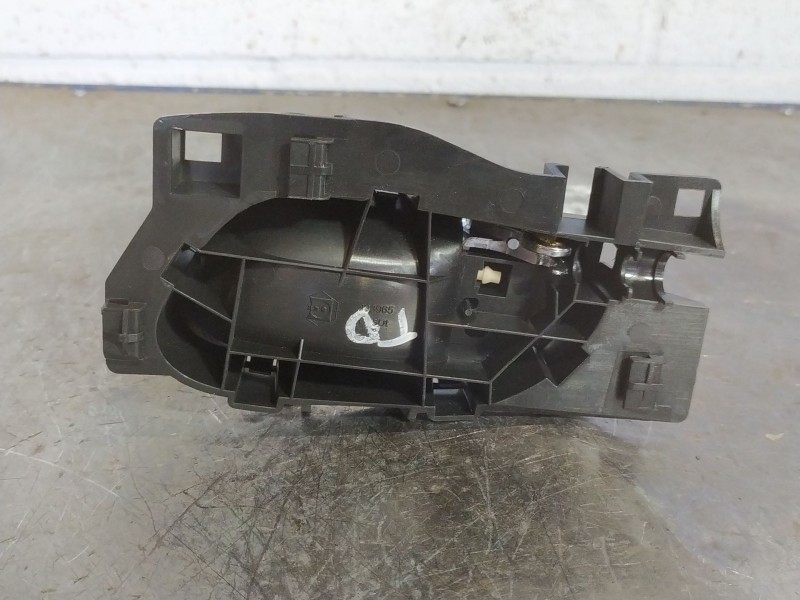 Recambio de maneta interior trasera derecha para citroen c4 grand picasso exclusive referencia OEM IAM 96555516VD  