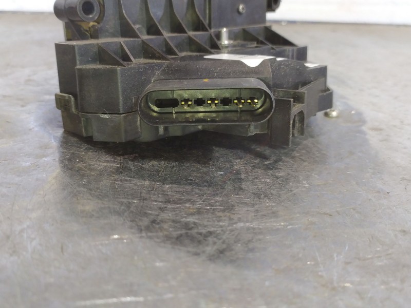 Recambio de cerradura puerta trasera derecha para ford fiesta (cb1)  | 0.08 - ...  | 0.08 - ... referencia OEM IAM   