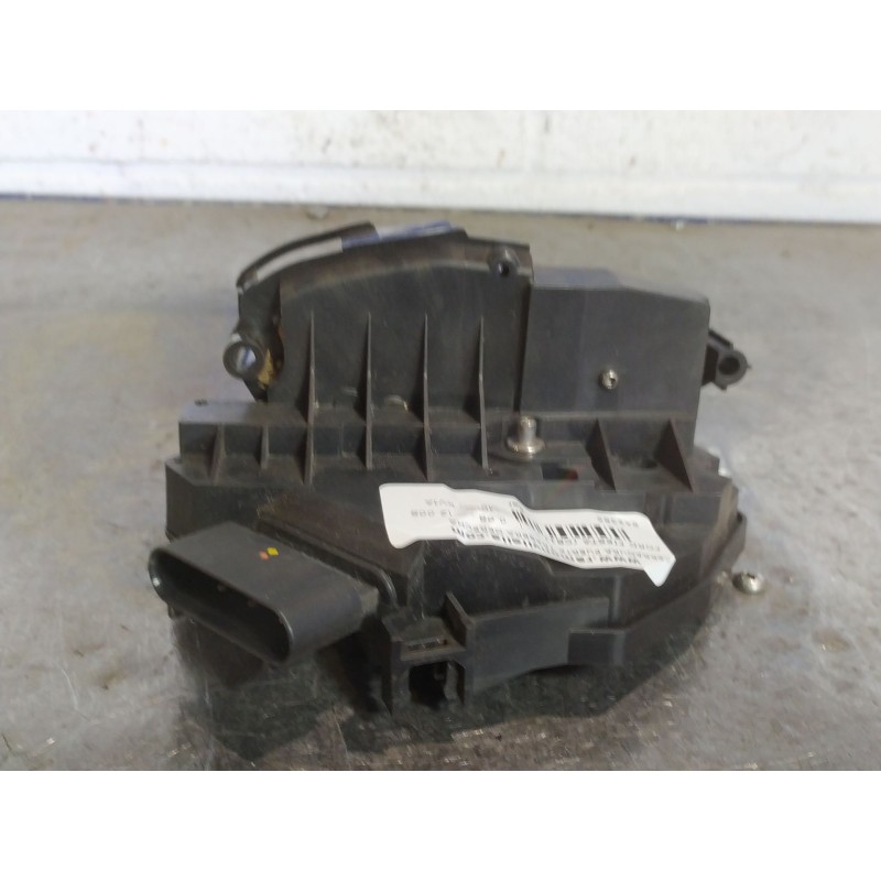 Recambio de cerradura puerta trasera derecha para ford fiesta (cb1)  | 0.08 - ...  | 0.08 - ... referencia OEM IAM   