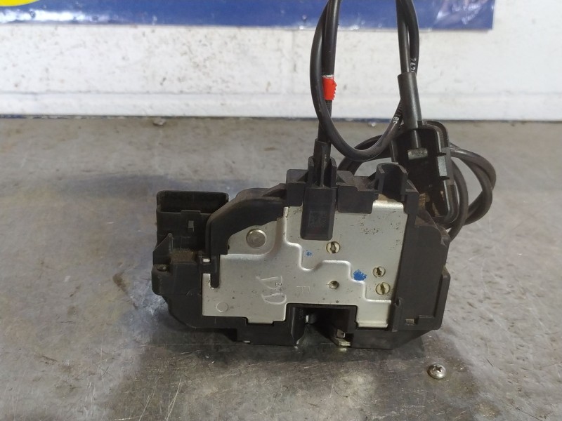 Recambio de cerradura puerta delantera derecha para nissan note (e11e)  | 0.06 - ...  | 0.06 - ... referencia OEM IAM   