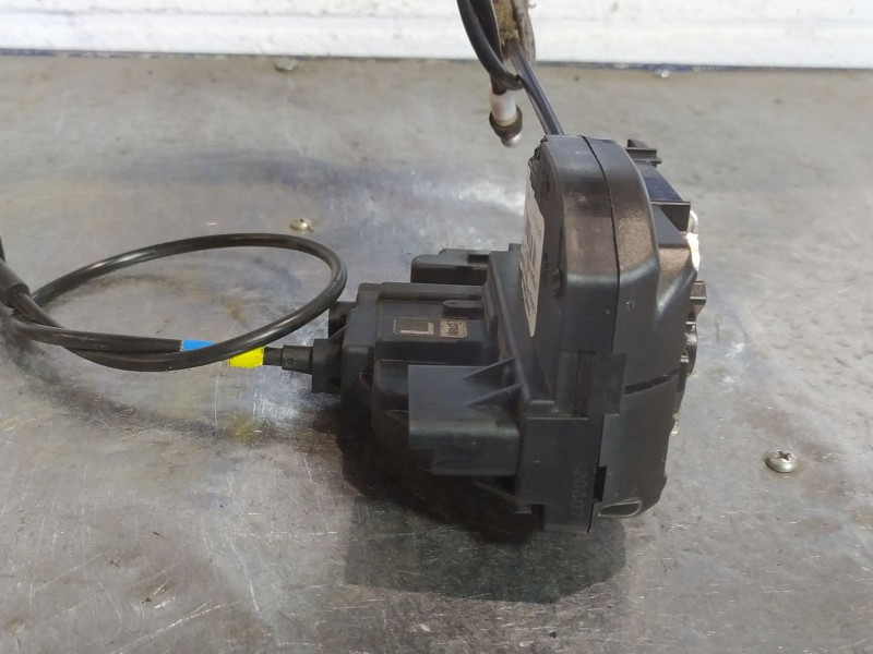 Recambio de cerradura puerta trasera izquierda para nissan note (e11e)  | 0.06 - ...  | 0.06 - ... referencia OEM IAM   