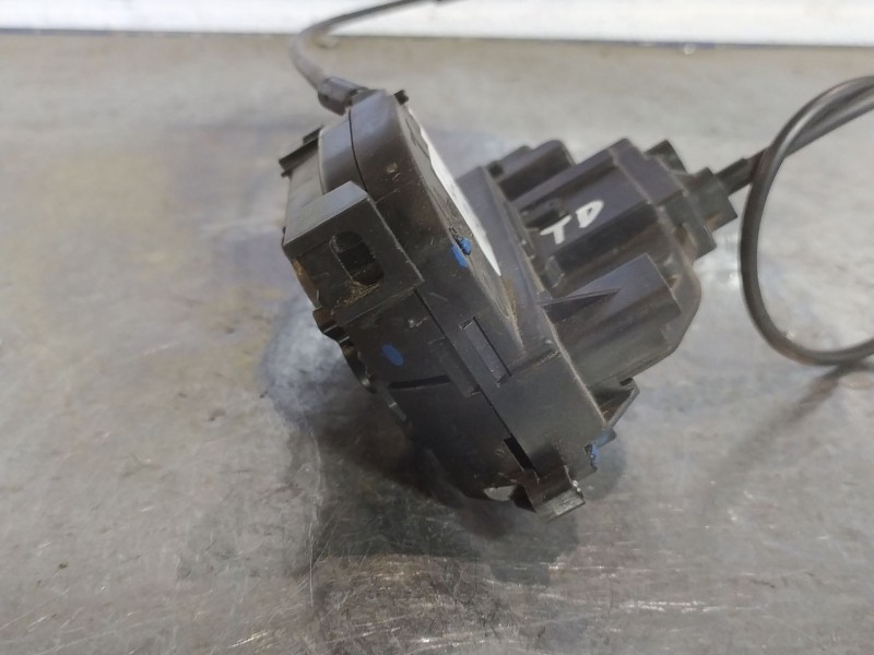 Recambio de cerradura puerta trasera derecha para renault grand modus  | 0.08 - ...  | 0.08 - ... referencia OEM IAM   