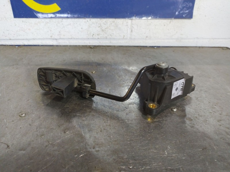 Recambio de potenciometro pedal para nissan note (e11e)  | 0.06 - ...  | 0.06 - ... referencia OEM IAM   