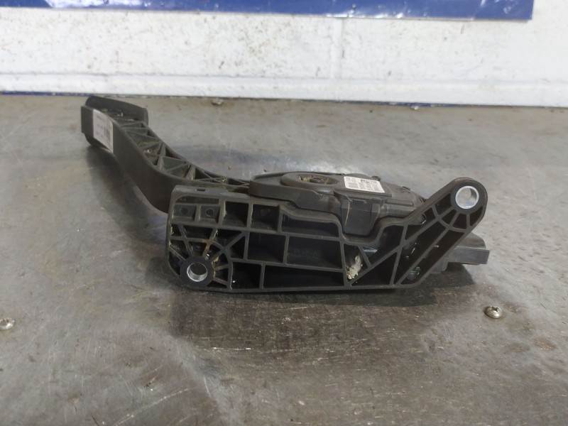 Recambio de potenciometro pedal para ford fiesta (cb1)  | 0.08 - ...  | 0.08 - ... referencia OEM IAM 8V219F836AB  