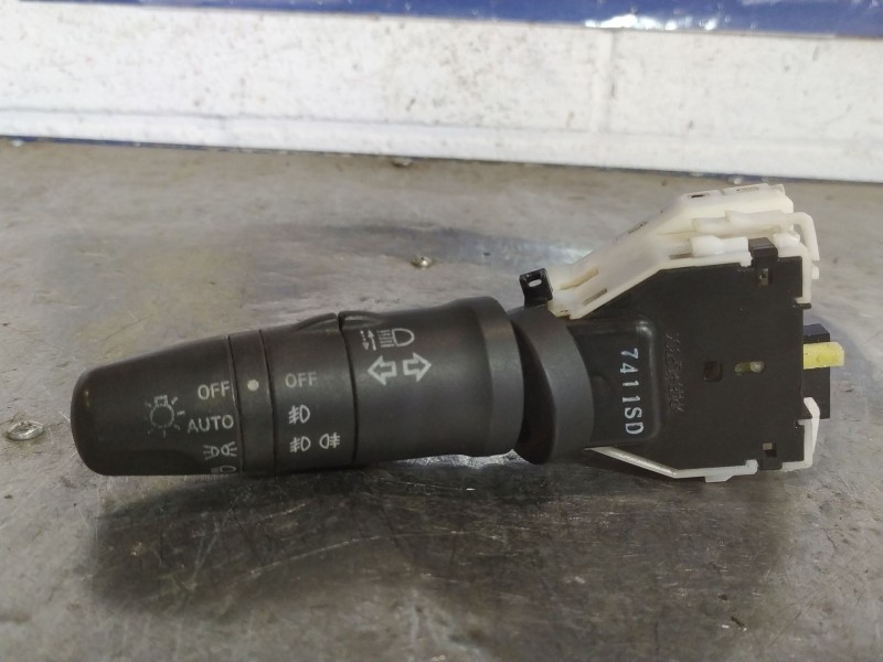 Recambio de mando luces para nissan note (e11e)  | 0.06 - ...  | 0.06 - ... referencia OEM IAM   