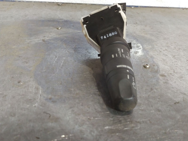 Recambio de mando limpia para nissan note (e11e)  | 0.06 - ...  | 0.06 - ... referencia OEM IAM 7418SD  