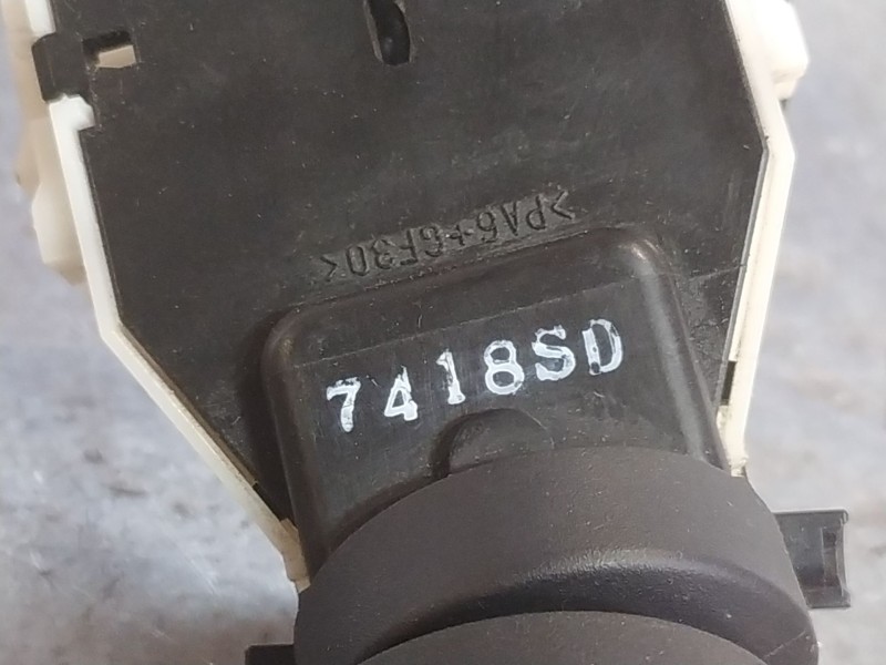 Recambio de mando limpia para nissan note (e11e)  | 0.06 - ...  | 0.06 - ... referencia OEM IAM 7418SD  