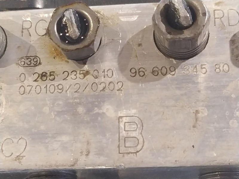 Recambio de abs para citroen c4 grand picasso exclusive referencia OEM IAM 9661963780  