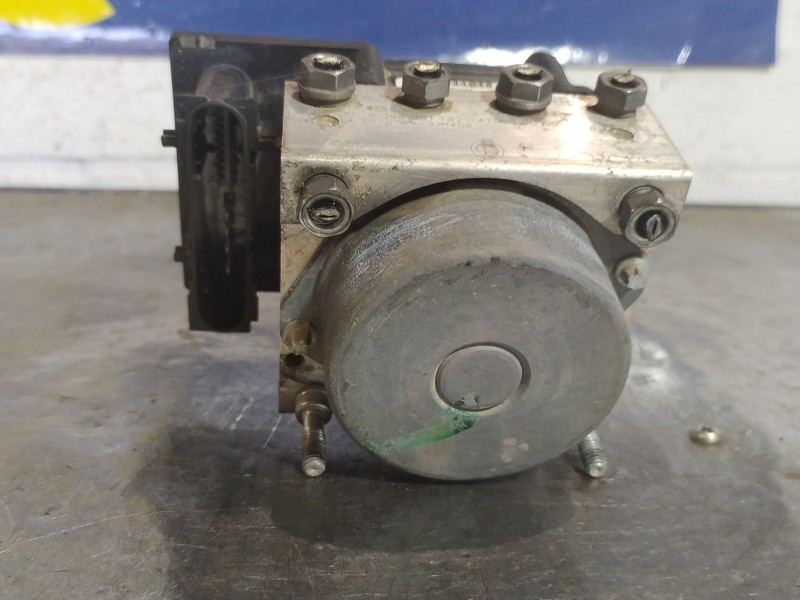 Recambio de abs para nissan note (e11e)  | 0.06 - ...  | 0.06 - ... referencia OEM IAM 0265800518  