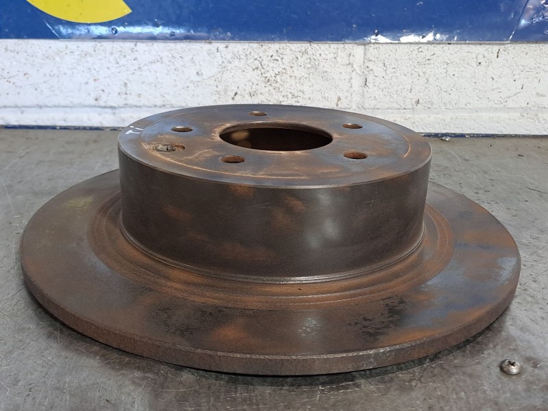 Recambio de disco freno trasero para nissan juke (f15)(06.2010)  | ... (06.2010)  | ... referencia OEM IAM   
