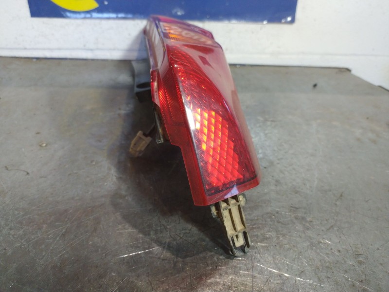 Recambio de piloto trasero izquierdo para nissan note (e11e)  | 0.06 - ...  | 0.06 - ... referencia OEM IAM   