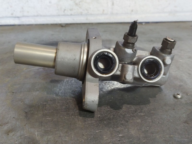 Recambio de bomba freno para citroen c4 grand picasso exclusive referencia OEM IAM   