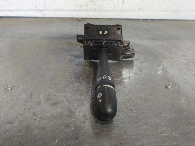 Recambio de mando intermitentes para chrysler grand voyager  | 0.08 - ...  | 0.08 - ... referencia OEM IAM   