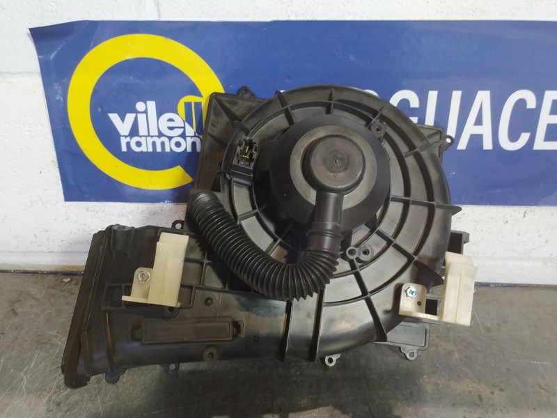 Recambio de motor calefaccion para nissan primera berlina (p12) referencia OEM IAM 27200AV602   Recambio de motor calefaccion para nissan primera berlina (p12) referencia OEM IAM 27200AV602