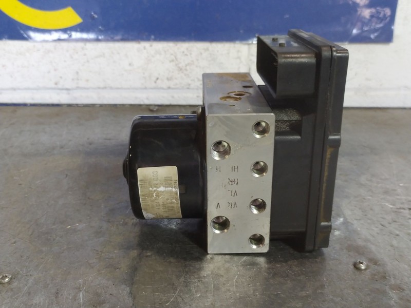 Recambio de abs para mercedes clase c (w203) berlina referencia OEM IAM A0325459132 10092515413 10020403954