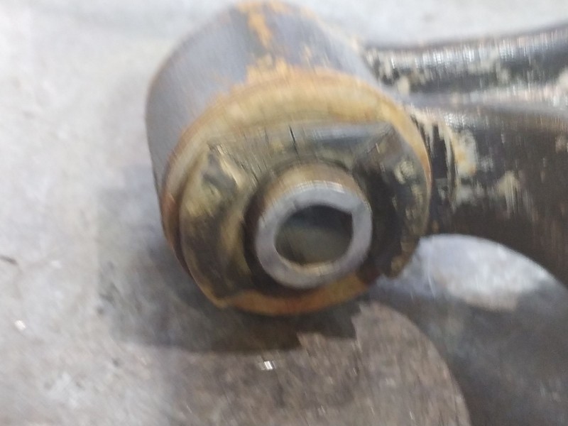 Recambio de brazo suspension inferior delantero izquierdo para chrysler grand voyager  | 0.08 - ...  | 0.08 - ... referencia OEM