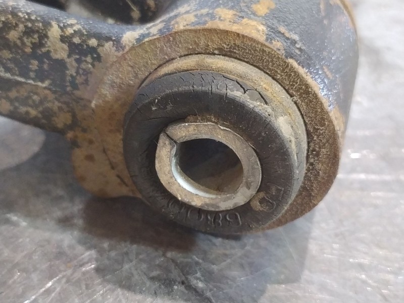 Recambio de brazo suspension inferior delantero izquierdo para chrysler grand voyager  | 0.08 - ...  | 0.08 - ... referencia OEM