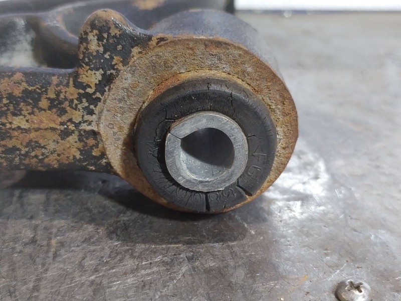 Recambio de brazo suspension inferior delantero derecho para chrysler grand voyager  | 0.08 - ...  | 0.08 - ... referencia OEM I