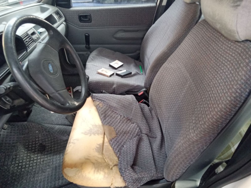 ford fiesta berl./courier surf | 08.91 - 12.97 del año 1989