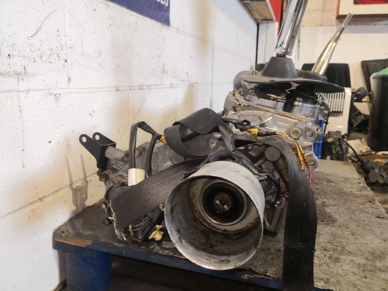 Recambio de caja cambios para hyundai galloper i 2.5 td intercooler referencia OEM IAM   