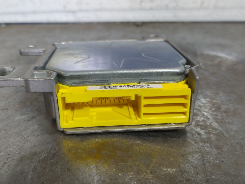 Recambio de centralita airbag para dacia logan ambiance referencia OEM IAM 0285001650  