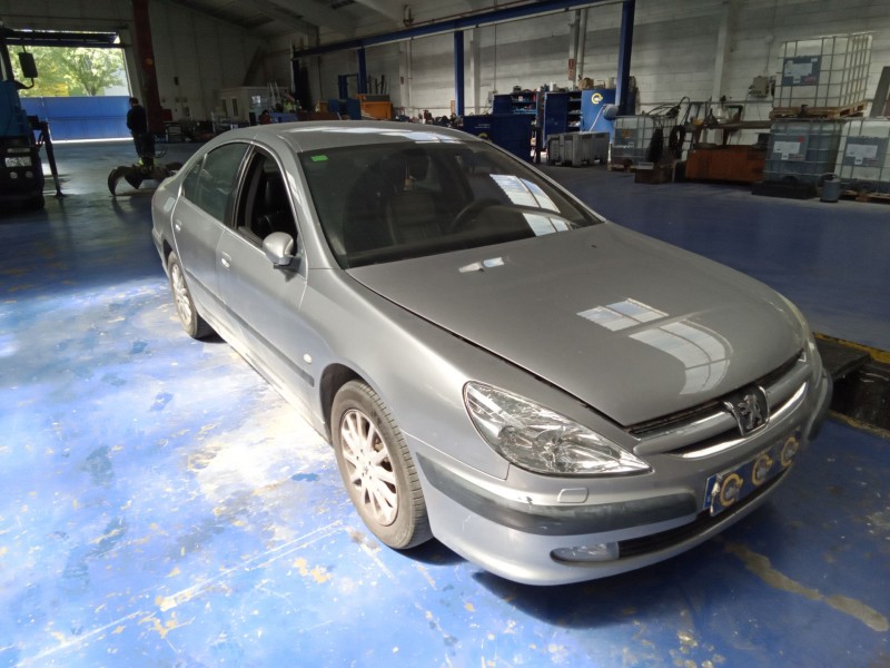 peugeot 607 del año 2003