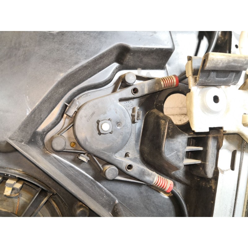 Recambio de elevalunas delantero izquierdo para ford fiesta (cb1)  | 0.08 - ...  | 0.08 - ... referencia OEM IAM   