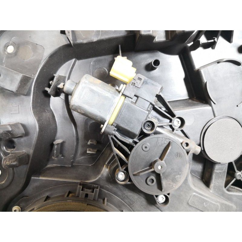 Recambio de elevalunas delantero derecho para ford fiesta (cb1)  | 0.08 - ...  | 0.08 - ... referencia OEM IAM   