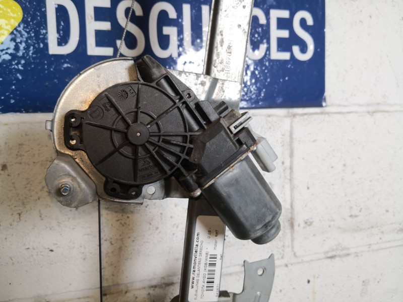 Recambio de elevalunas delantero derecho para toyota aygo (kgb/wnb)  | 0.05 - ...  | 0.05 - ... referencia OEM IAM 400842B   Recambio de elevalunas delantero derecho para toyota aygo (kgb/wnb)  | 0.05 - ...  | 0.05 - ... referencia OEM IAM 400842B