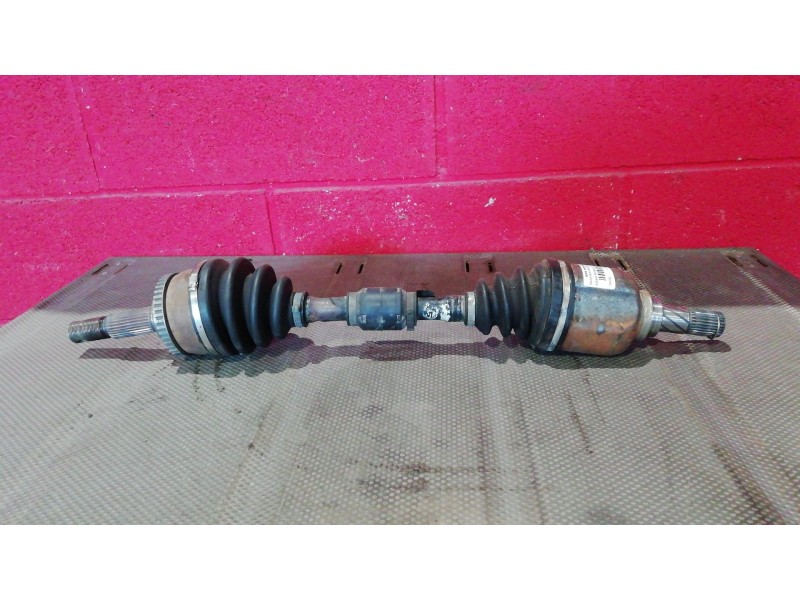 Recambio de transmision delantera derecha para nissan primera referencia OEM IAM    Recambio de transmision delantera derecha para nissan primera referencia OEM IAM