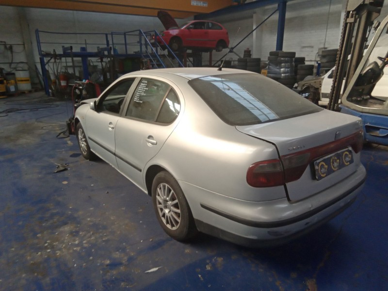 seat toledo (1m2) del año 1999