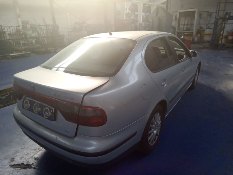 seat toledo (1m2) del año 1999
